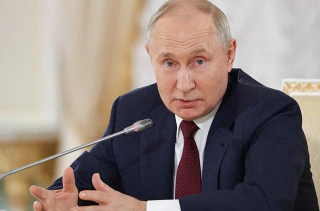 大批俄军将领身亡，普京被蒙在鼓里？俄要拔27根毒针，形势很复杂