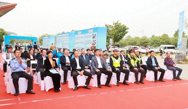 钦州西服务区“驿路蚝情·漫享钦心”蚝情节联动主题活动火热启动