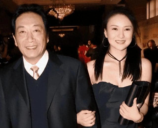 恩爱11年难抵现实,饶芯语把王奎荣熬成爹,37岁年龄差终究是道坎