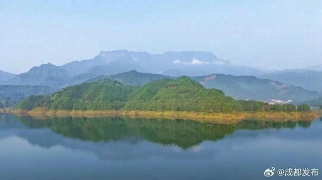 瓦屋山景区限时对所有人免门票