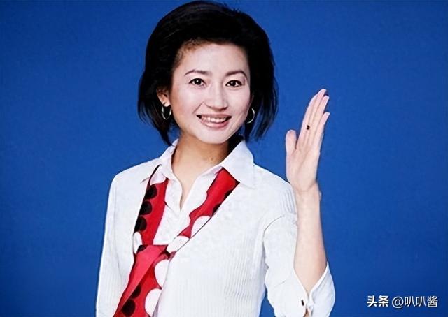 “余生好好走	”，57岁央视主持王小丫，曾在病床上的留言引人泪目