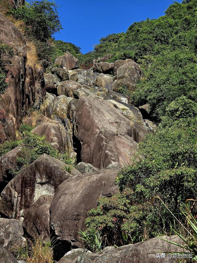 厦门八怪谷记：石魂水韵的千年传说