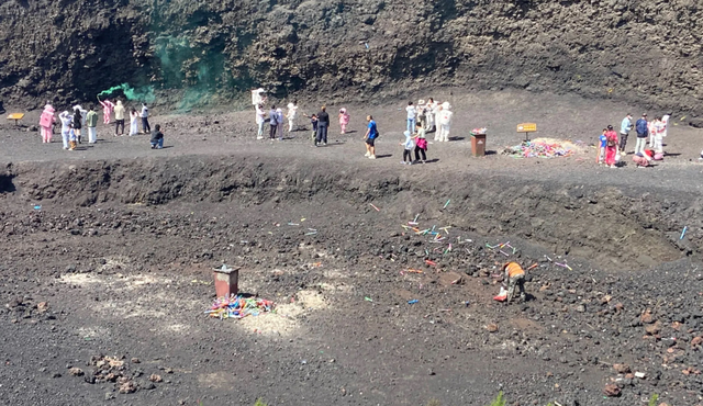 紫牛后续| 乌兰哈达火山景区全面禁止售卖燃放烟雾棒、烟花爆竹！景区将协同多部门开展联合执法
