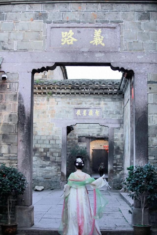来泰宁古城，邂逅“神仙妹妹”......