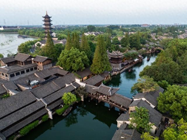 出发前好多游友吐槽这个江南水乡，为何我最终喜欢而读懂了乌镇？