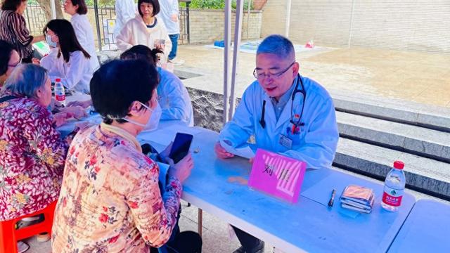 人正常的血压是多少（您的血压今天正常吗这些健康知识了解下）