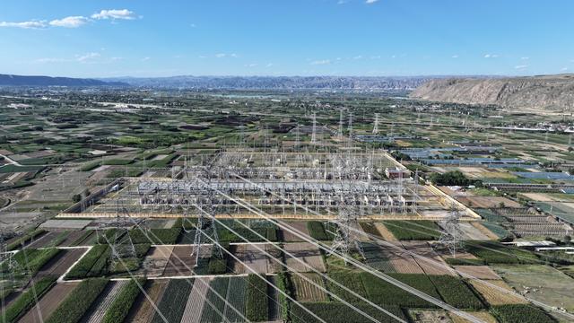 我国首个750千伏输变电工程投运20周年 累计输送电量超1500亿千瓦时