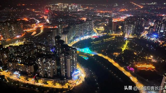 四川名字自带霸气的县，实力稳居省内前列，是著名“反骨仔”县