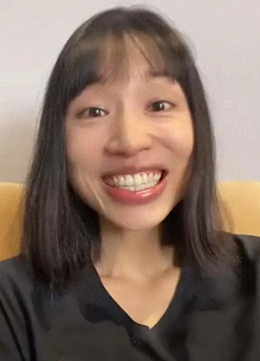 张水华21岁才离开老家 接触的环境特别单纯 不会搞人际关系讨好领导