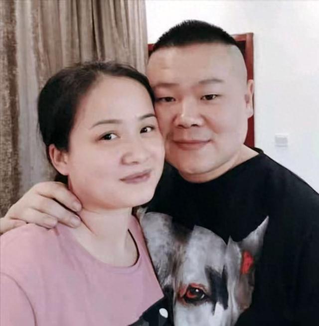 钱再多也没用，官媒出手揭露岳云鹏夫妇真实现状，走上于谦的老路