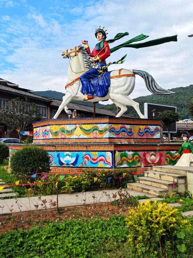 四川：摩梭风情泸沽湖！