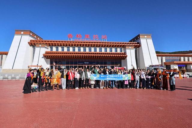 “旅居迪庆·雪遇香格里拉”活动圆满落幕，多元传播助推冬季旅游热度