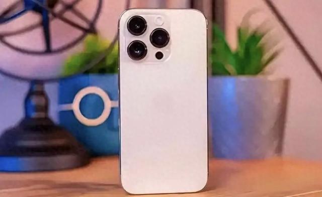 plus是什么意思苹果（手机型号后面的 ProPlusMaxultraNoteSEe是什么意思）