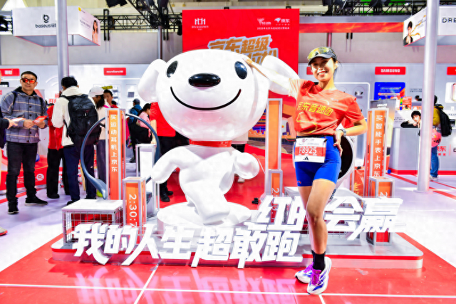 园世运动耳机亮相北马博览会：以专业声学与高性价比，为跑者注入声援力量