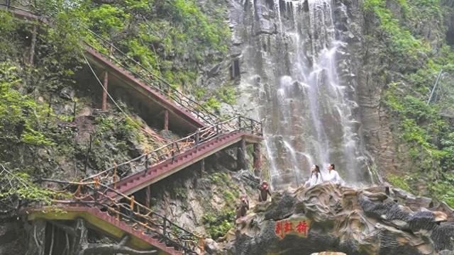 保康五道峡景区焕新升级