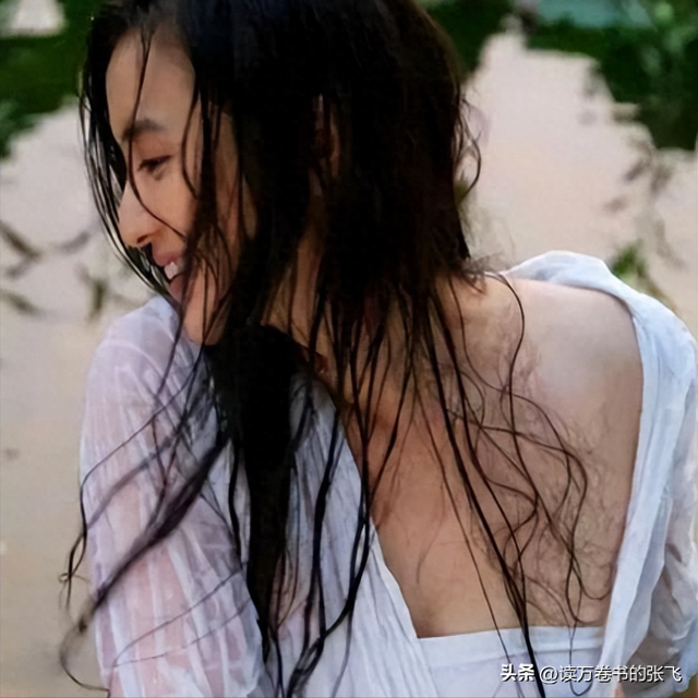 陪睡上位、赶走原配？刚拿金鸡奖影后的宋佳，私生活传闻有多离谱