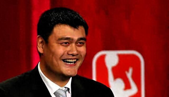 就在昨天！中国篮协传出三大消息，姚明王治郅李梦全都有！