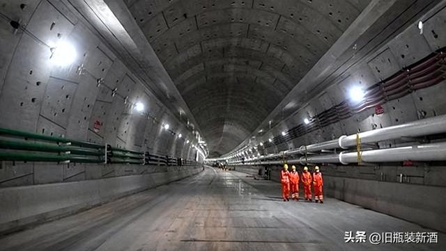 外国专家：中国又开始“反人类操作”！耗资125亿把高速搬到地下