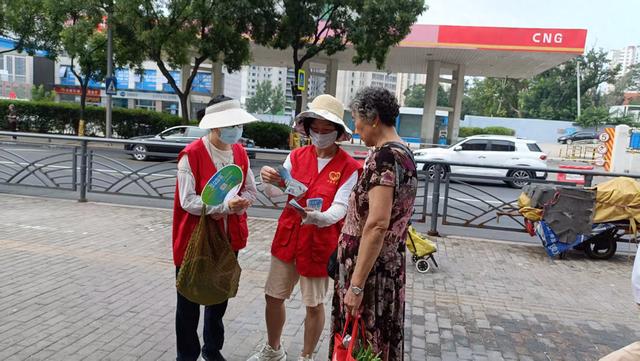 【文化进万家】市北区兴隆路街道兴德路社区开展“畅游青岛，文明相伴”文明旅游宣传活动