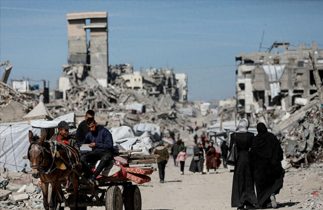 停火协议成杀人执照？3周屠杀97个孩子，援助车缩水85%活活饿死人