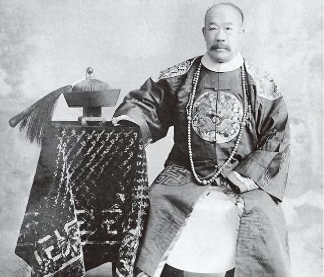 他将38个儿女送出国，临终告诫：不准为中国效力！今孩子臭名昭著