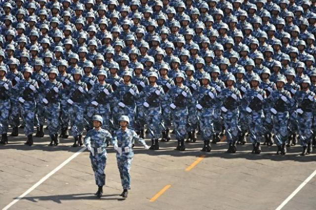 9·3阅兵已结束，特朗普给中国送上“祝福”，美防长呼吁中方通话