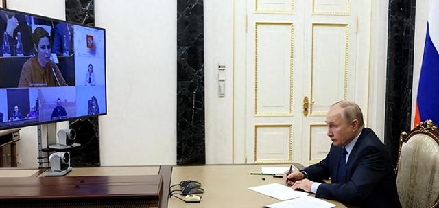 被美俄接连警告后，日本发函求谅解，中方霸气回绝	，高市满盘皆输，对外释放信号非同寻常