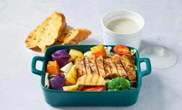 132斤到98斤！减肥的尽头竟是餐盘