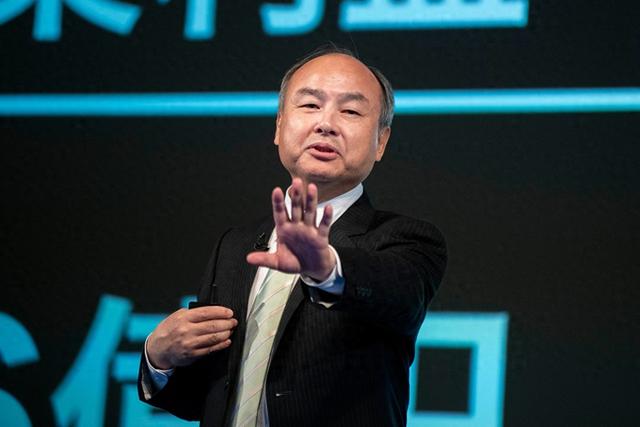 特朗普还未登机访华，白宫连夜致电中国，美要打造“深圳2.0”版