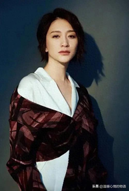两性关系：45岁后，女人不怕你动手动脚，就怕你动这几样