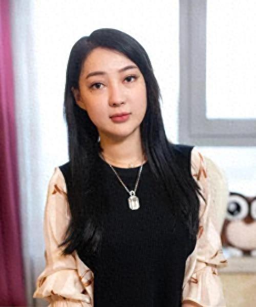 10年内入狱2次，爆火后“包一晚”40万，如今的她过得怎么样？