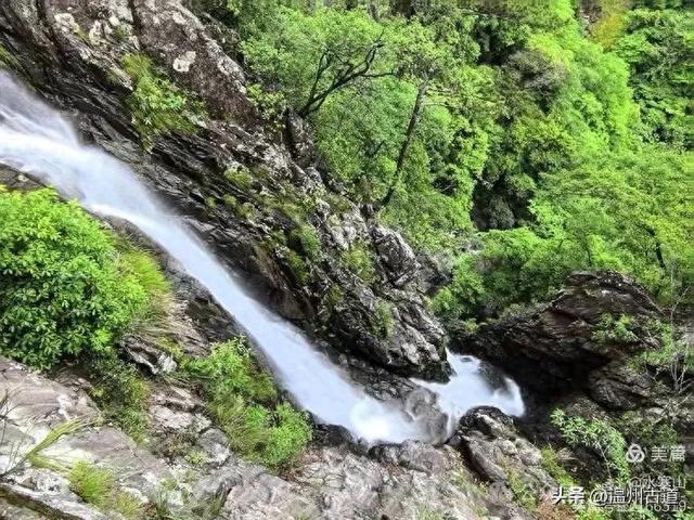 真正的小众避暑胜地!这方秘藏于千米高山之上的清凉秘境等你来!