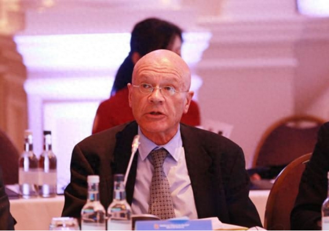 英国教授：中国崛起不可怕，可怕的是，他是一个伪装成国家的文明