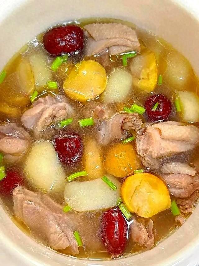 明日秋分	，中老年别忘了吃“秋分4宝菜	”，开胃生津，错过等一年