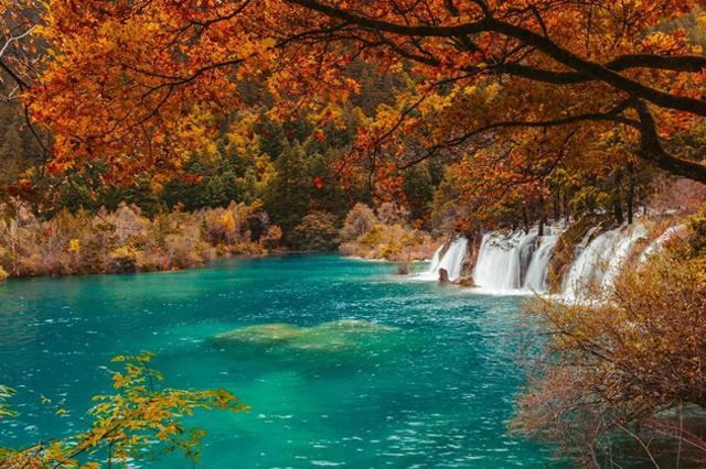 9月-10月的盛大秋景，这8个地方，有登峰造极的秋色盛宴