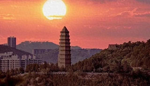 三个免票大活动来袭：革命圣地、冰瀑玉壶和非遗灯会，等你来看