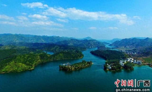 “长寿巴马”品牌走向国际 康养旅游持续升温