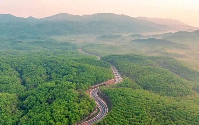 白沙：建成国内外知名的黎族文化旅游目的地