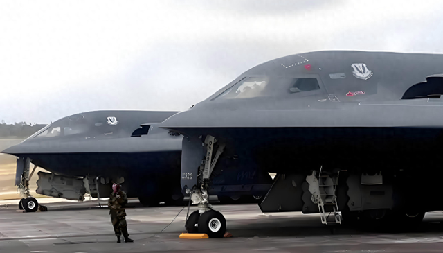 特朗普发话：B-2要“返厂加单	”？这事听着怎么比科幻小说还离谱