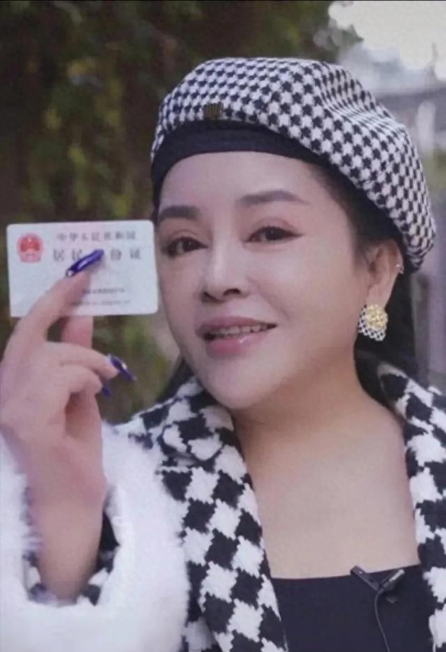 知情人士：千百惠的告别式23日在北京举行，原计划当天参加演出！
