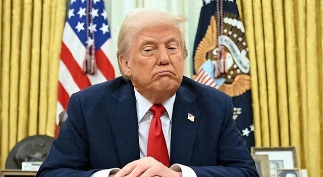 又玩砸了！特朗普一反常态，深夜喊话中国，想让中方不计前嫌，帮美国一个忙，以解美方一时燃眉之急