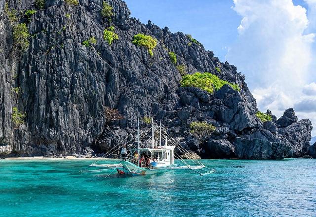 东南亚旅游，菲律宾成“坠落之星”