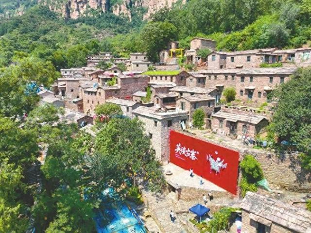 英谈古寨：乡愁与活力共融