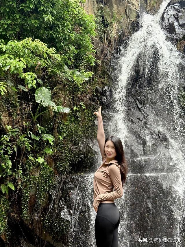 台风前冲刺爬山 ，玩了瀑布看了彩虹