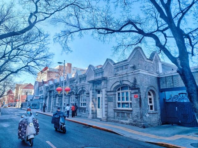 北京这条胡同，曾经中国人48年不能踏入半步，现在成了网红打卡地