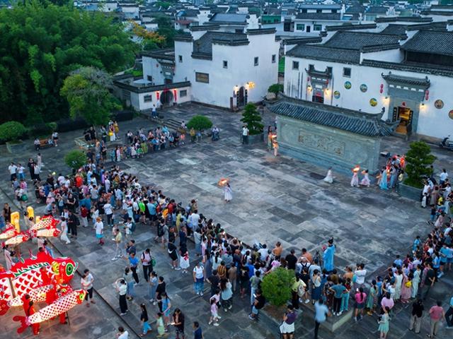 唐模景区公告：《一念江南》 开机应援· 特别企划