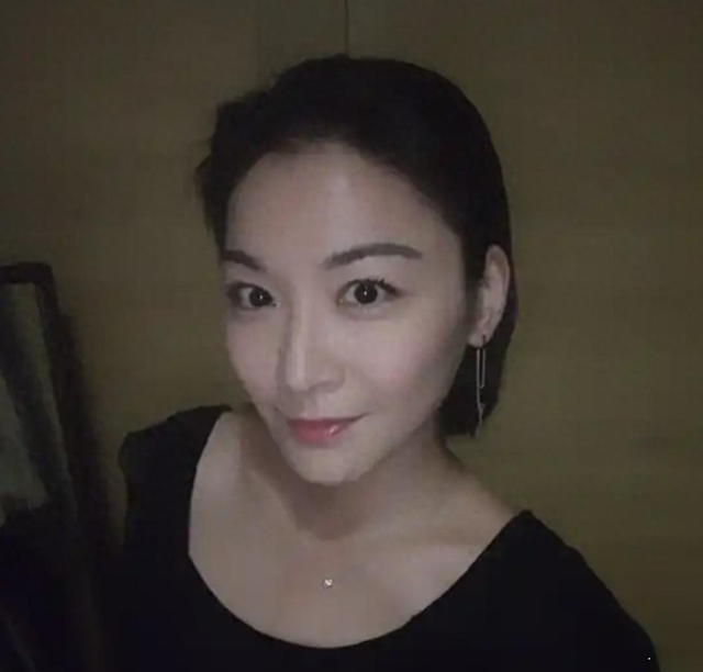 不到72小时爆4个瓜！知三当三，赴美生娃，群星发讣告，个个离谱