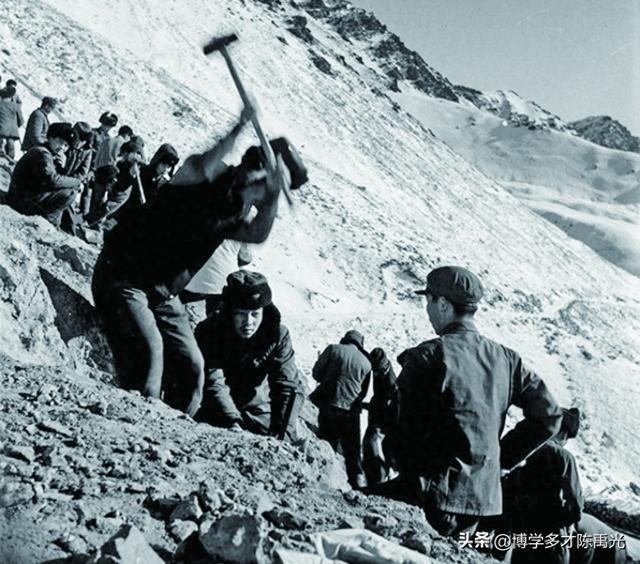 昆仑老兵陈大侠：“居灰而中”《昆仑魂》，红色如意立体为国为民