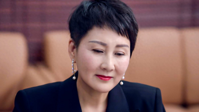 万万没想到，口无遮拦的张凯丽，因阅兵上的一句话，实现口碑逆转