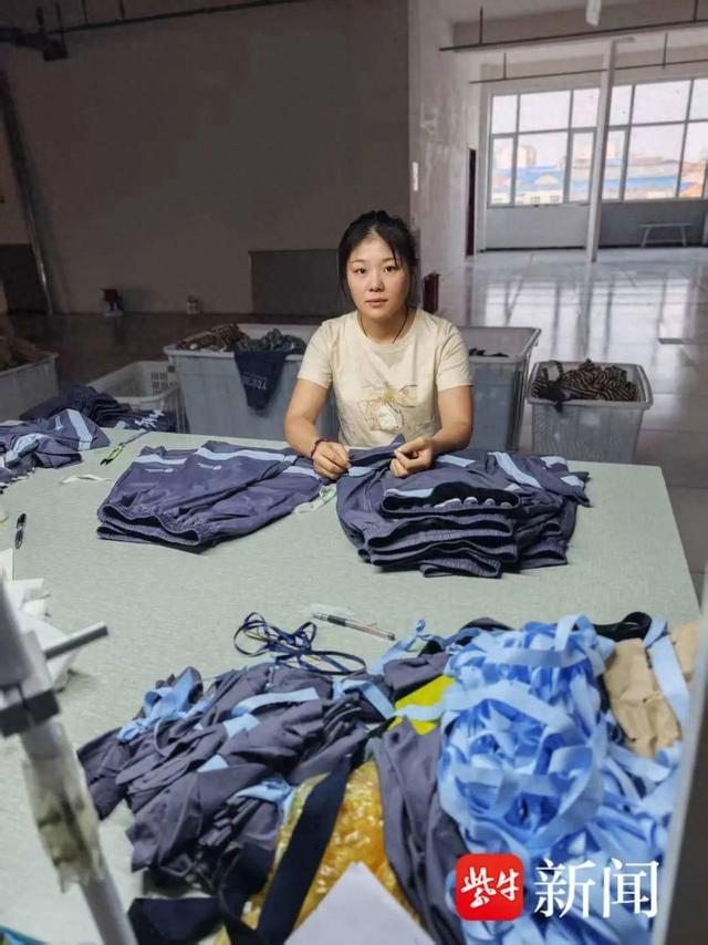 山东女子被人贩子卖掉，受养父严重虐待：耳朵被撕裂，尾椎骨被打断！18岁创业现拥有3家工厂，要讨还公道